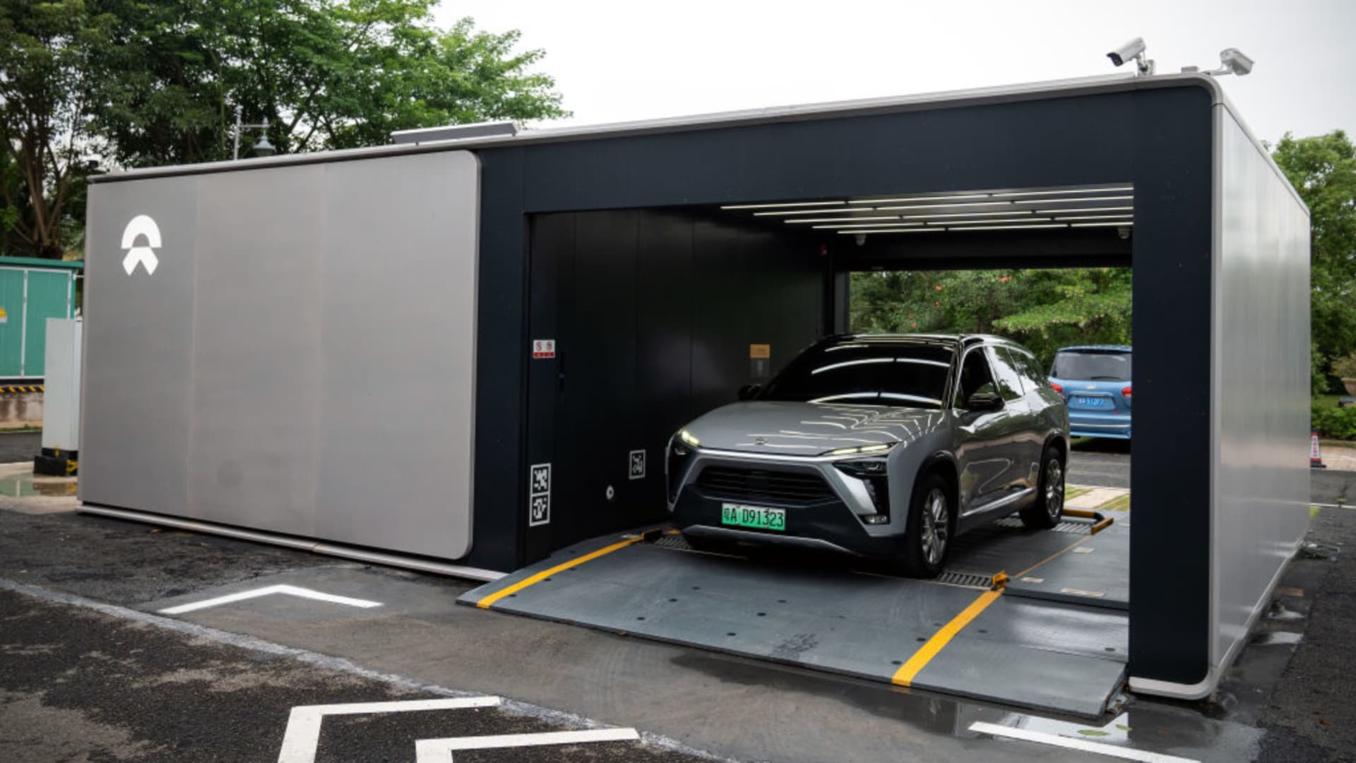 China’s Nio to expand battery swap services to gain EV infra edge